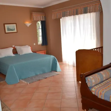 7 Bedroom Private Tenazinha Ii, With Pool البوفيرا