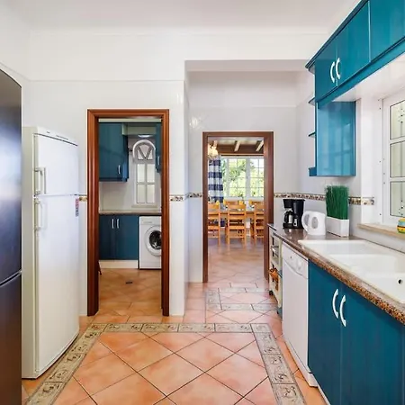 7 Bedroom Private Tenazinha Ii, With Pool البوفيرا