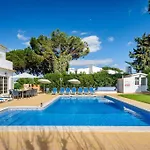 7 Bedroom Private Tenazinha Ii, With Pool ヴィラ アルブフェイラ