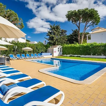 Vila 7 Bedroom Private Tenazinha Ii, With Pool Albufeira