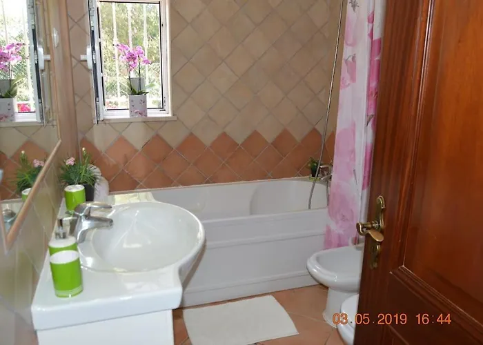 7 Bedroom Private Tenazinha Ii, With Pool Villa Albufeira