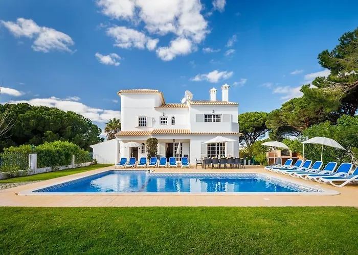 Villa 7 Bedroom Private Tenazinha Ii, With Pool Albufeira